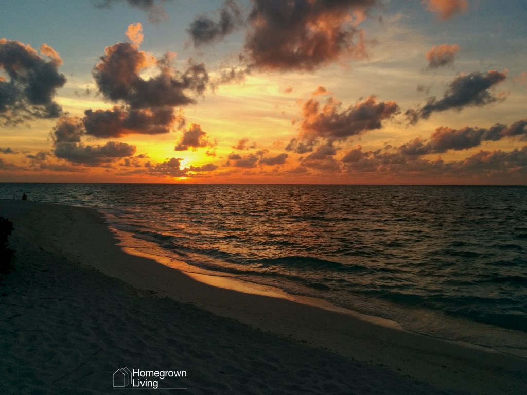 Bearbeiteter Sonnenuntergang auf den Malediven